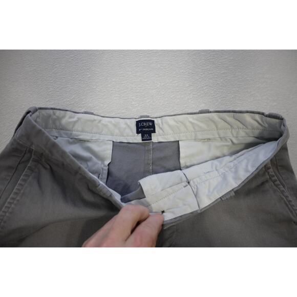 J Crew Stretch Khaki Chino Shorts Gray Flat 9" INS Casual Prep Mens Size 33 - Picture 3 of 6